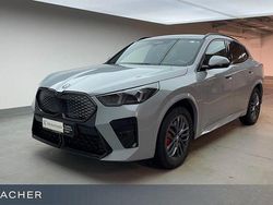 M brooklyn grau metallic Gebraucht 2024 BMW iX2 Shadowline SUV | 48.990 € (Teuer)