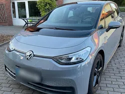 Grau Gebraucht 2021 VW ID.3 Pure Kleinwagen | 18.999 € (Fairer Preis)