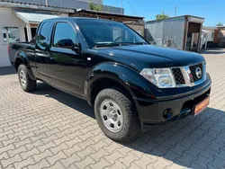 Schwarz Gebraucht 2010 Nissan Navara XE Abholung | 9.800 € (Teuer)