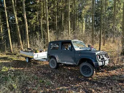 Schwarz Gebraucht 2000 Suzuki Samurai SUV | 6.499 €