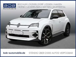 Perlmuttweiß (weiß) Gebraucht 2025 Renault R5 Komfort Kleinwagen | 30.777 € (Fairer Preis)