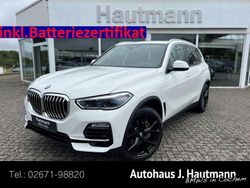 Weiss Gebraucht 2021 BMW X5 Sport Line SUV | 55.950 € (Teuer)