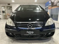 Schwarz Gebraucht 2005 Mercedes A180 Limousine | 1.699 € (Etwas zu teuer)