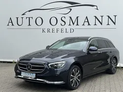 Nautikblau metalliclack Gebraucht 2023 Mercedes E300 Avantgarde Kombi | 42.500 € (Guter Preis)