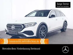 Polarweiß Gebraucht 2024 Mercedes E450 Avantgarde Kombi | 70.990 € (Superpreis)