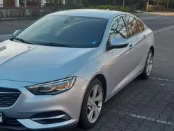 Silber Gebraucht 2017 Opel Insignia Innovation Limousine | 13.800 € (Fairer Preis)