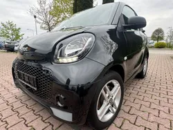 Schwarz Gebraucht 2021 Smart ForTwo Electric Drive Coupé | 8.850 € (Fairer Preis)