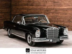 Schwarz Gebraucht 1969 Mercedes W111 SE Coupé | 51.990 €