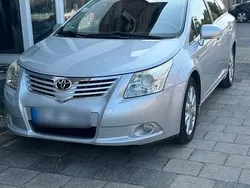 Silber Gebraucht 2009 Toyota Avensis T2 Kombi | 3.500 € (Teuer)
