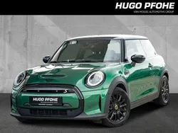 Grün Gebraucht 2022 Mini Cooper Kleinwagen | 20.790 € (Etwas zu teuer)