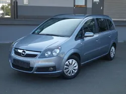 Silber Gebraucht 2006 Opel Zafira Edition Van / Kleinbus | 2.750 € (Fairer Preis)