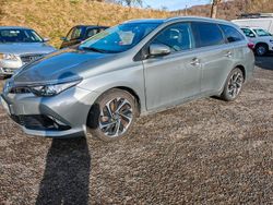 Braun Gebraucht 2016 Toyota Auris Kombi | 9.900 € (Fairer Preis)