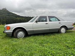 Silber Gebraucht 1988 Mercedes S300 Limousine | 15.500 €
