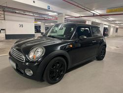 Schwarz Gebraucht 2009 Mini ONE Sport Kleinwagen | 4.500 €