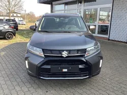Grau Neu 2025 Suzuki Vitara Comfort SUV | 24.990 € (Superpreis)