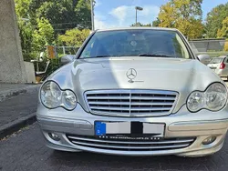Grau Gebraucht 2006 Mercedes C220 Sport Edition Limousine | 4.500 € (Fairer Preis)