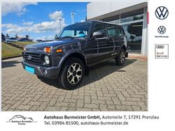 Grau Gebraucht 2021 Lada Urban SUV | 19.900 €