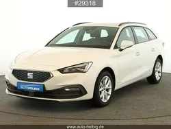 Weiß Gebraucht 2022 Seat Leon ST 4Drive Kombi | 17.590 € (Superpreis)