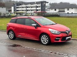 Rot Gebraucht 2015 Renault Clio GrandTour GT Kombi | 6.100 € (Guter Preis)