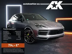 Grau foliert (original: weiß) Gebraucht 2020 Porsche Cayenne SUV | 78.888 € (Etwas zu teuer)