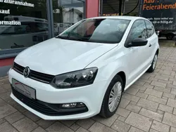 Weiß Gebraucht 2016 VW Polo Trendline Kleinwagen | 7.900 € (Fairer Preis)
