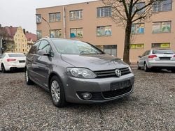 Grau Gebraucht 2009 VW Golf Plus Cross Highline Van / Kleinbus | 10.900 € (Teuer)