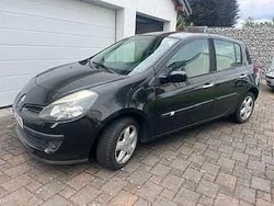 Schwarz Gebraucht 2008 Renault Clio II Exception Limousine | 2.990 € (Fairer Preis)