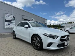 Weiß Gebraucht 2021 Mercedes A200 Advanced Limousine | 21.900 € (Fairer Preis)
