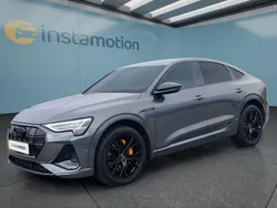 Grau Gebraucht 2022 Audi e-tron Sportback SUV | 39.999 €