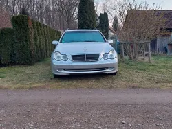 Silber Gebraucht 2003 Mercedes C180 Avantgarde Kombi | 2.250 € (Guter Preis)