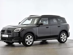 Schwarz Gebraucht 2024 Mini Countryman Classic SUV | 34.992 € (Superpreis)