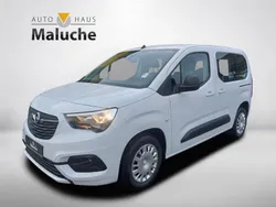 Kaolin weiß (u) Gebraucht 2022 Opel Combo-e Life Edition Van / Kleinbus | 30.928 € (Teuer)