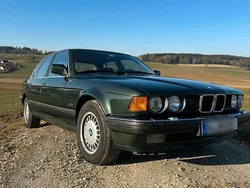 Grün Gebraucht 1988 BMW 735 Basis Limousine | 8.900 €
