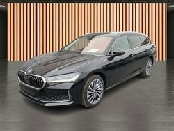 Onyxschwarz Gebraucht 2024 Skoda Superb LAURIN & KLEMENT Kombi | 35.980 € (Guter Preis)