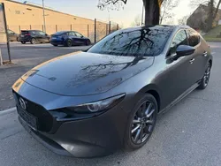Grau Gebraucht 2019 Mazda 3 Selection Limousine | 17.950 € (Fairer Preis)