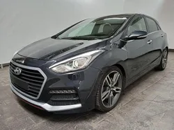 Schwarz Gebraucht 2016 Hyundai i30 Turbo Limousine | 12.995 € (Fairer Preis)