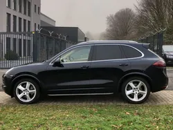 Schwarz Gebraucht 2012 Porsche Cayenne Sport SUV | 15.500 € (Fairer Preis)