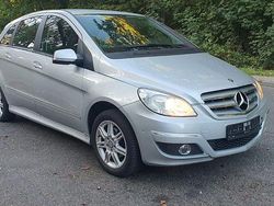 Silber Gebraucht 2009 Mercedes B170 Van / Kleinbus | 4.700 € (Superpreis)