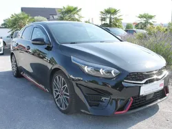 Schwarz Gebraucht 2022 Kia ProCeed GT Kleinwagen | 27.990 € (Fairer Preis)