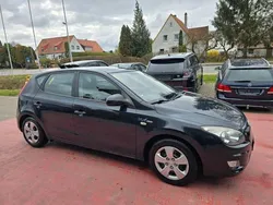 Schwarz Gebraucht 2010 Hyundai i30 Limousine | 3.300 €