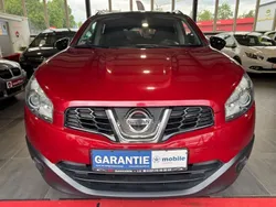 Rot Gebraucht 2013 Nissan Qashqai 360º SUV | 8.990 € (Fairer Preis)