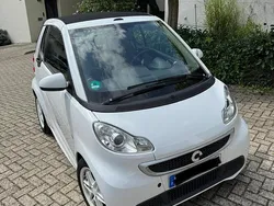 Weiß Gebraucht 2013 Smart ForTwo Cabrio Cabrio | 4.200 € (Guter Preis)