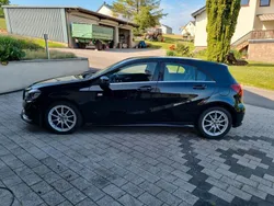 Schwarz Gebraucht 2018 Mercedes A180 AMG line Limousine | 17.950 € (Fairer Preis)