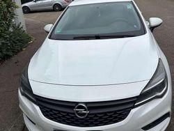 Weiß Gebraucht 2015 Opel Astra Innovation Limousine | 6.500 € (Fairer Preis)
