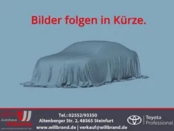 Pure) white ii (weiss Gebraucht 2017 Toyota Auris Hybrid Executive Kombi | 15.475 € (Guter Preis)