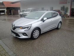 Grau Gebraucht 2021 Renault Clio V Intens Limousine | 13.400 € (Guter Preis)