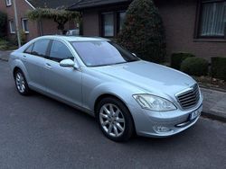 Silber Gebraucht 2006 Mercedes S500 Limousine | 4.900 €