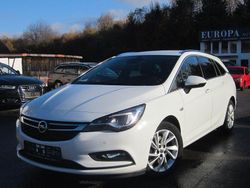 Weiß Gebraucht 2018 Opel Astra Innovation Kombi | 8.990 € (Teuer)