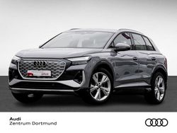 Grau Gebraucht 2022 Audi Q4 e-tron S-Line SUV | 24.605 € (Guter Preis)