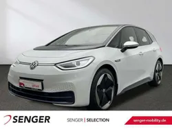 Weiß Gebraucht 2020 VW ID.3 Kleinwagen | 22.880 € (Etwas zu teuer)